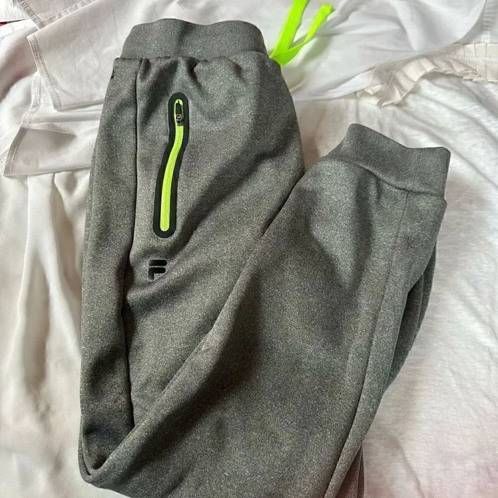 Fila boys sports pants size M
